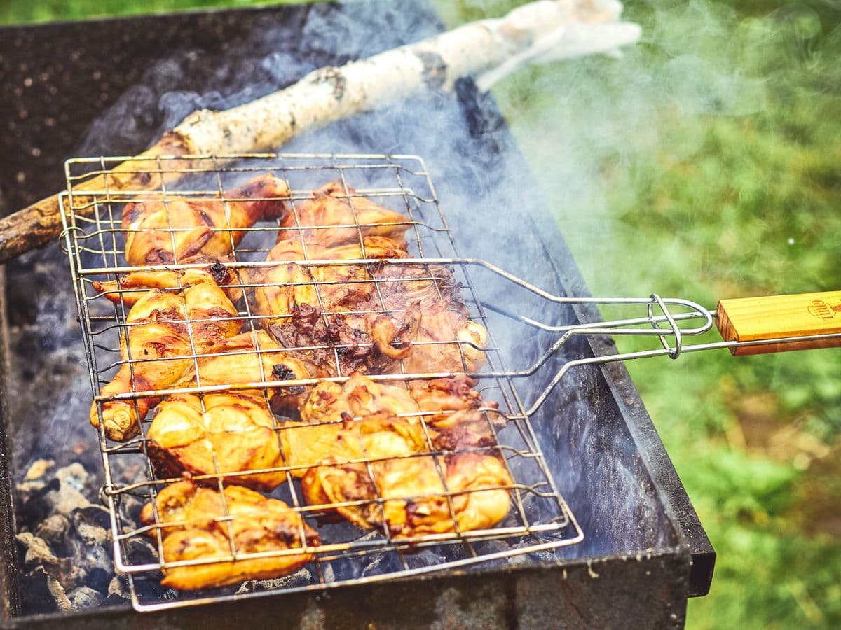 Coxa e sobrecoxa de frango — caixa